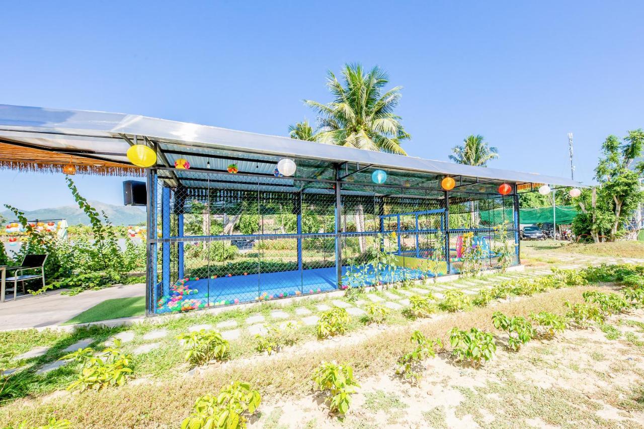 Oyo 426 Klaus Resort Нячанг Экстерьер фото