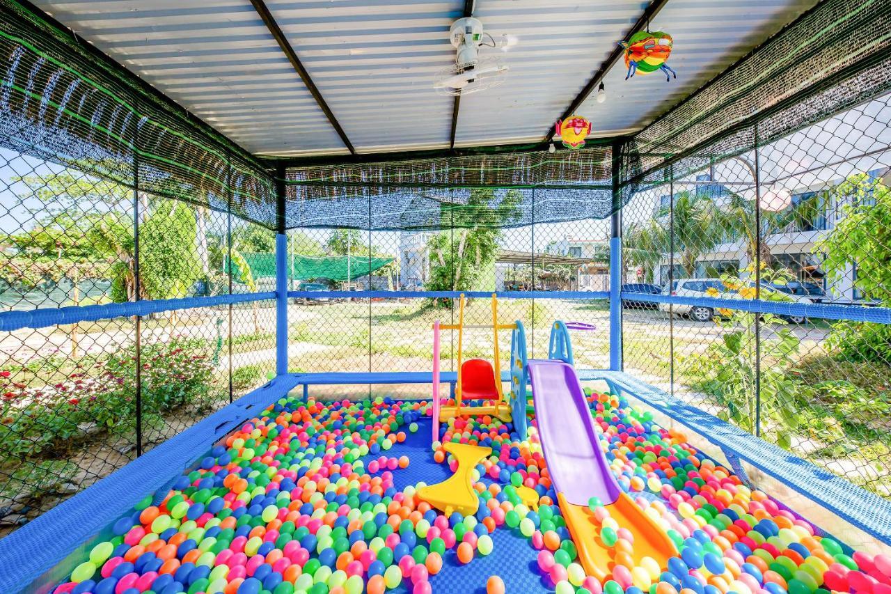 Oyo 426 Klaus Resort Нячанг Экстерьер фото